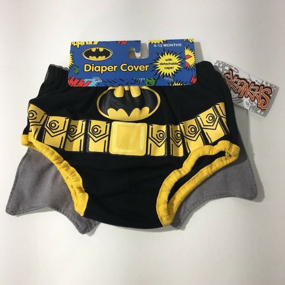 DC Comics Batman Diaper Cover 6-12 Months With Detachable Cape Black Gray Yellow - Picture 8 of 12
